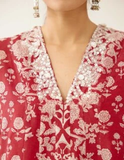 Red Hand Block Printed Kurta Dress Set With A V Neck -Ethereal Styles adt06a5