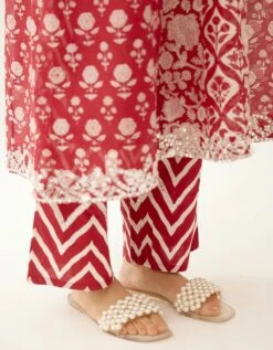 Red Hand Block Printed Kurta Dress Set With A V Neck -Ethereal Styles adt06a6