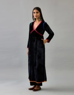 Black Silk Velvet Kurta Dress Set -Ethereal Styles ap083 1