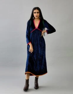 Blue Silk Velvet Kurta Dress Set -Ethereal Styles ap08a3