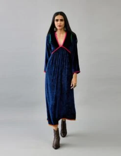 Blue Silk Velvet Kurta Dress Set -Ethereal Styles ap08a4