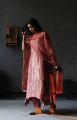 Pink Dress Handloom Tissue Kurta Set
