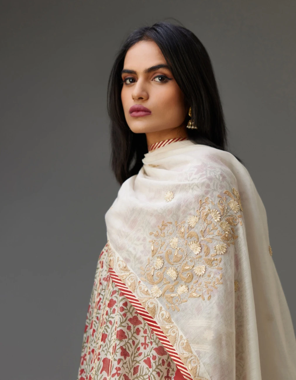 Red And Off White Hand Block Printed Kurta Dress Set 4 Red And Off White Hand Block Printed Kurta Dress Set - Image 2