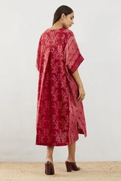 Oxblood Pleated Kaftan V-Neck Dress -Ethereal Styles b 39074