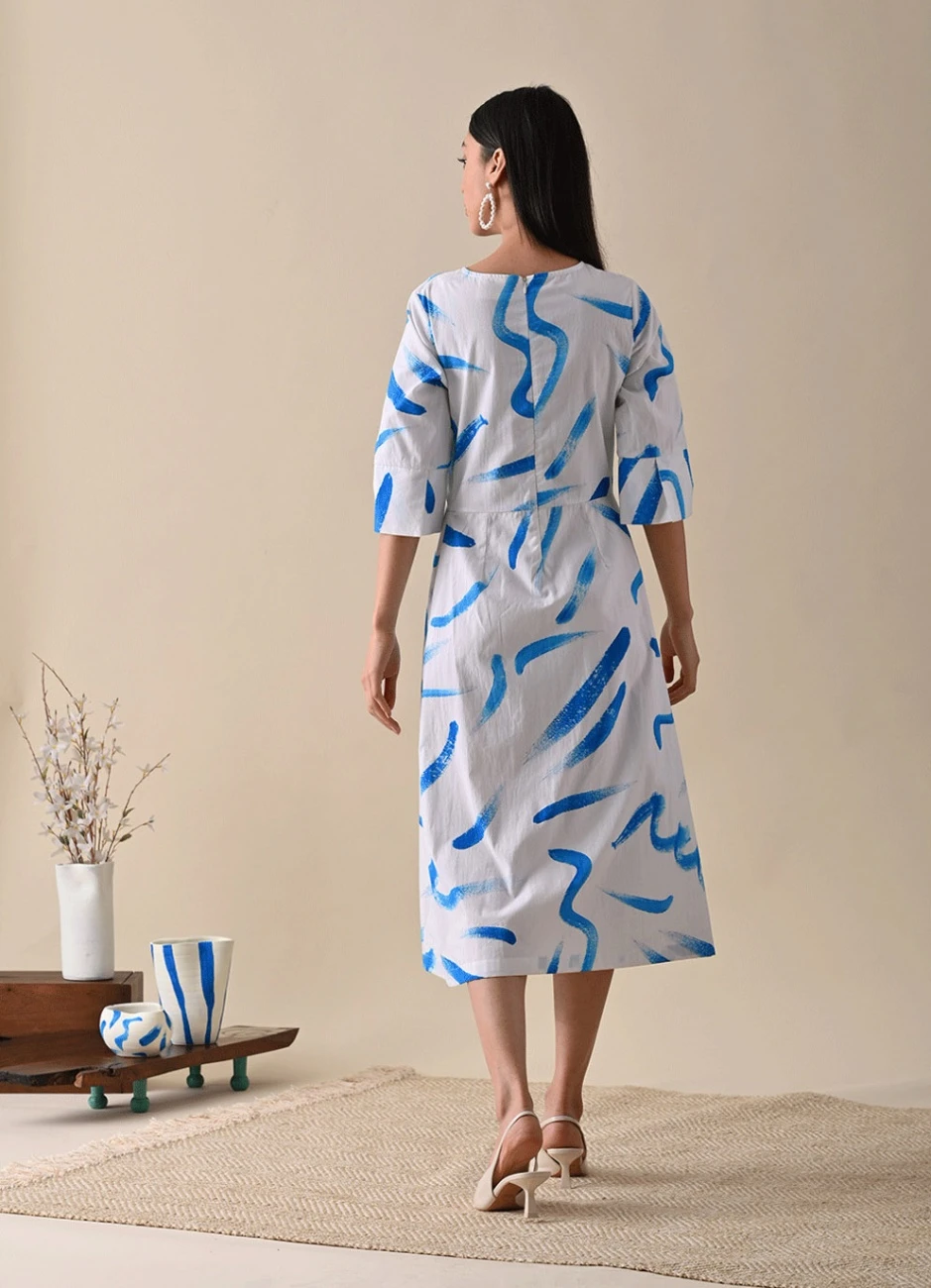 Claire Blue Print Dress 7 Claire Blue Print Dress - Image 5