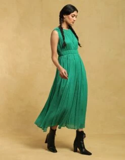 Green Crinkled Long Dress With Cinched Waist -Ethereal Styles ldrvcc01n31308043green3