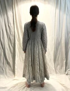 Off White And Black Thakur Dress 11 Off White And Black Thakur Dress -Ethereal Styles mildtha4