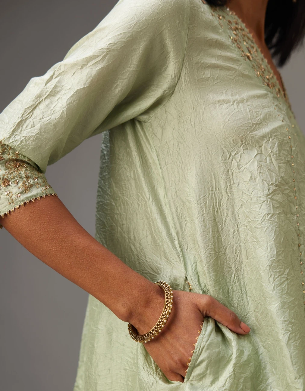Green Hand Crushed Silk Kurta Dress Set With A V Neck Embroidered Yoke And Panels 5 Green Hand Crushed Silk Kurta Dress Set With A V Neck Embroidered Yoke And Panels - Image 4