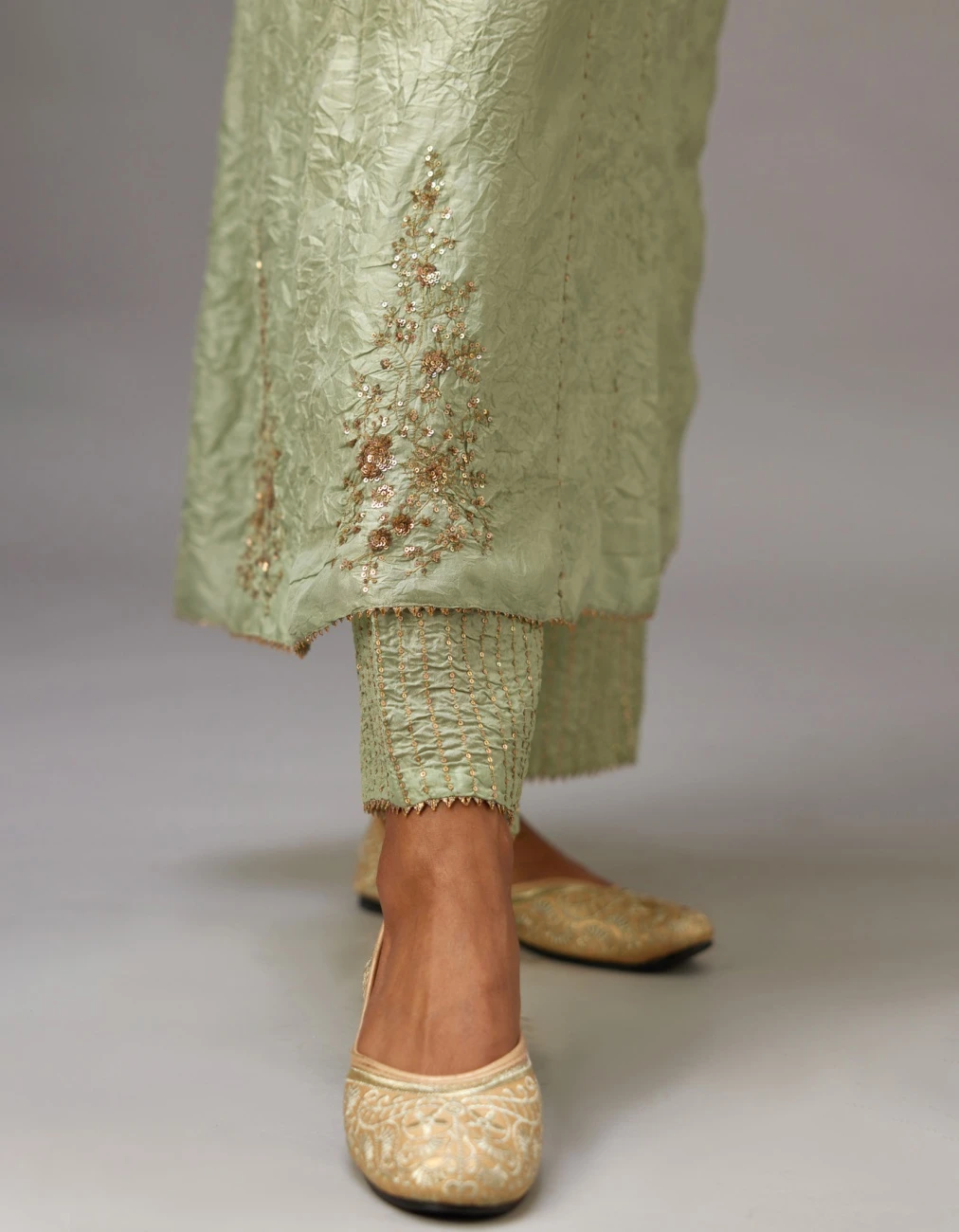 Green Hand Crushed Silk Kurta Dress Set With A V Neck Embroidered Yoke And Panels 7 Green Hand Crushed Silk Kurta Dress Set With A V Neck Embroidered Yoke And Panels - Image 6