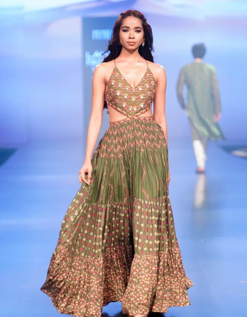 Kacha Aam Coin And Resham Work Yolk Tiered Dress 3 Kacha Aam Coin And Resham Work Yolk Tiered Dress