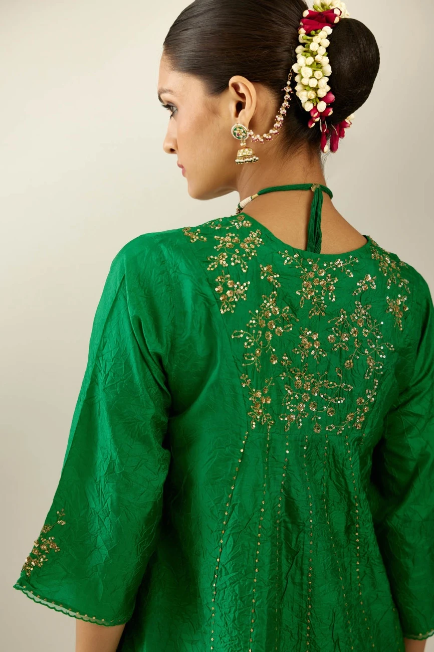 Grass Green Hand Crushed Silk Kurta Set Dress With A V Neck Embroidered Yoke And Panels 8 Grass Green Hand Crushed Silk Kurta Set Dress With A V Neck Embroidered Yoke And Panels - Image 6