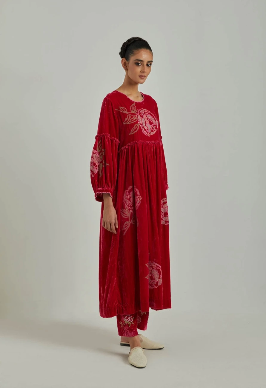 Pink Autumn Love Panel Silk Velvet Dress 4 Pink Autumn Love Panel Silk Velvet Dress - Image 2