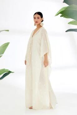 Cream Handwoven Jamdani Kaftan Dress -Ethereal Styles ss23nk813